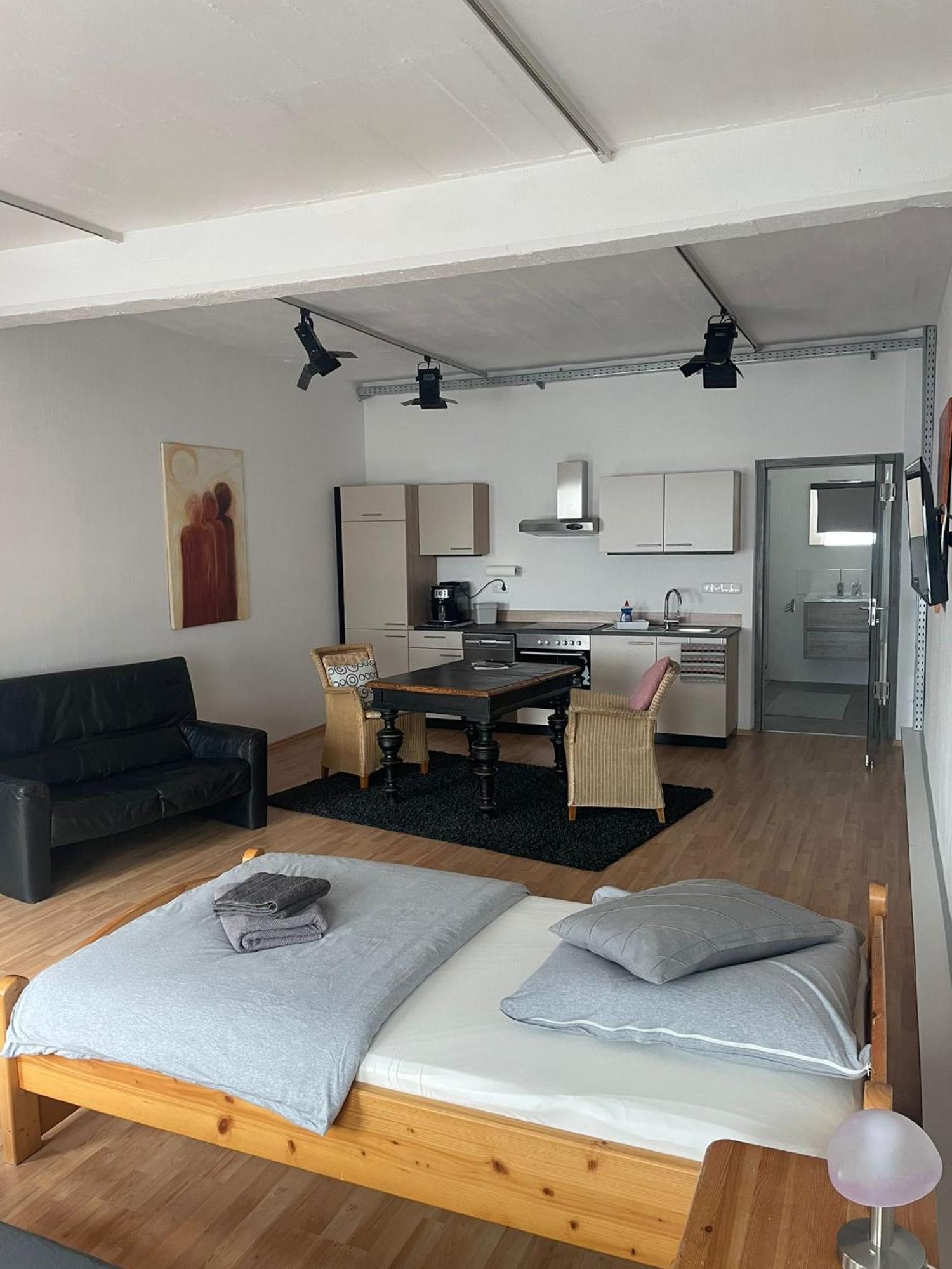 40 Qm Grosse Studiowohnung Zentral Gelegen In Groß-Umstadt エクステリア 写真